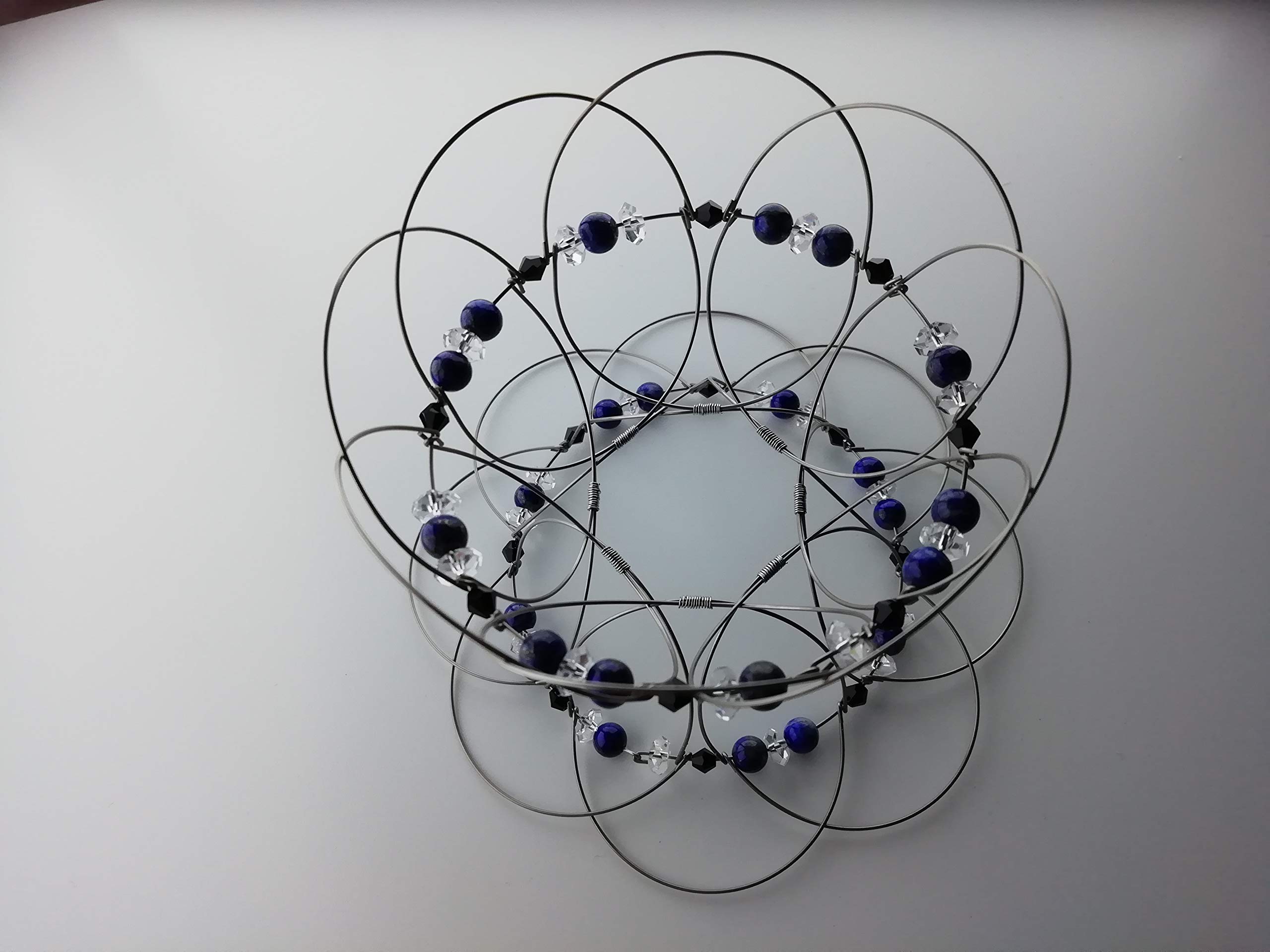 Amazon.co.jp: 【面白い！いろいろな形に変化していくワイヤー】インド